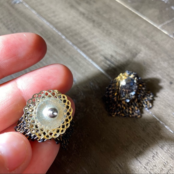 Earrings - Picture 4 of 5